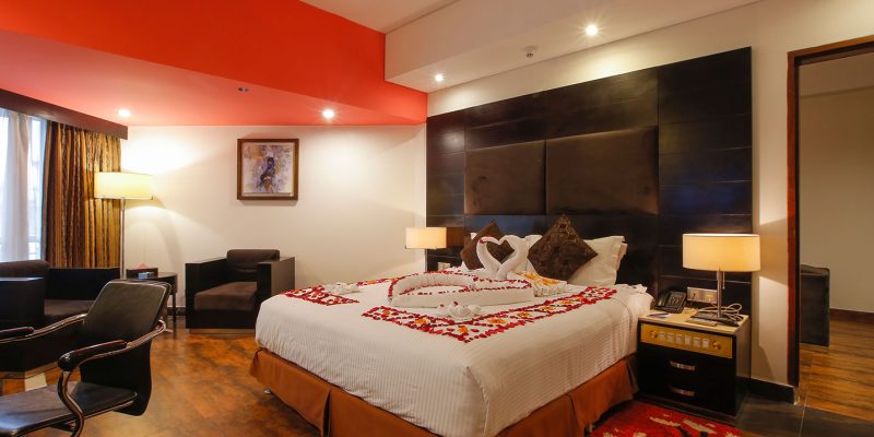 Honeymoon Suite